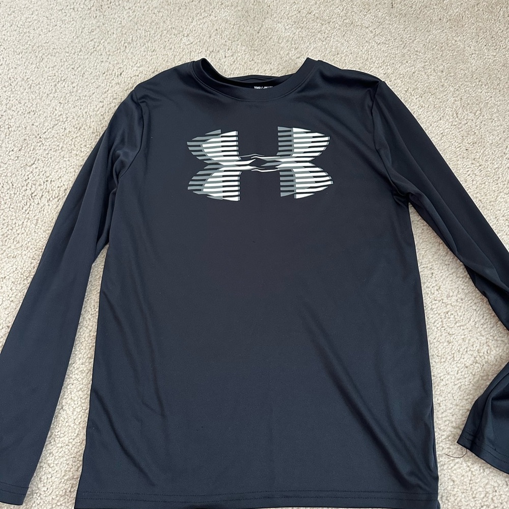 Under Armour Dark Long Sleeve Tee